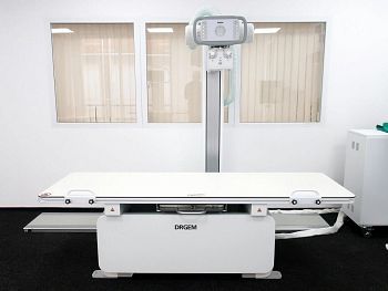 Стационарный цифровой рентген на 2 рабочих места DRGEM REDIKOM